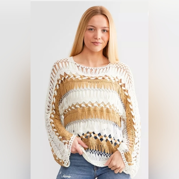 Rain + Rose BUCKLE Crochet Sweater Bell Sleeves Size Large - Picture 2 of 8